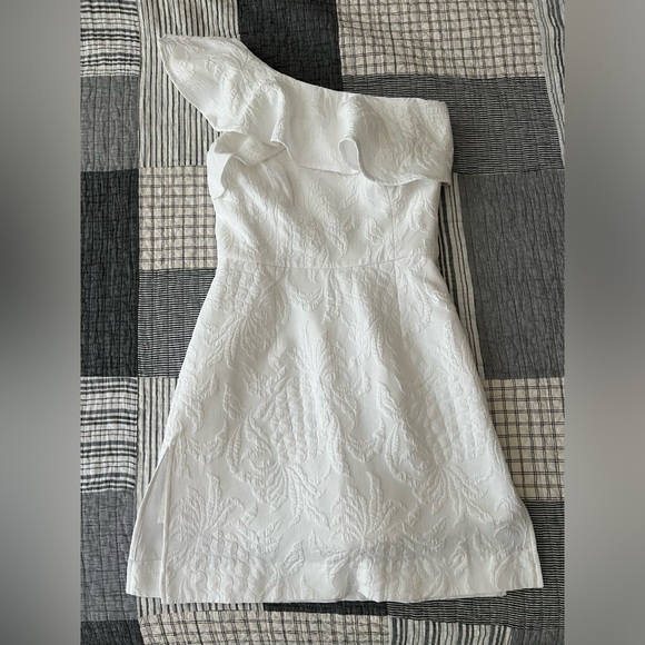 Lilly Pulitzer Kipton Romper - Picture 2 of 4